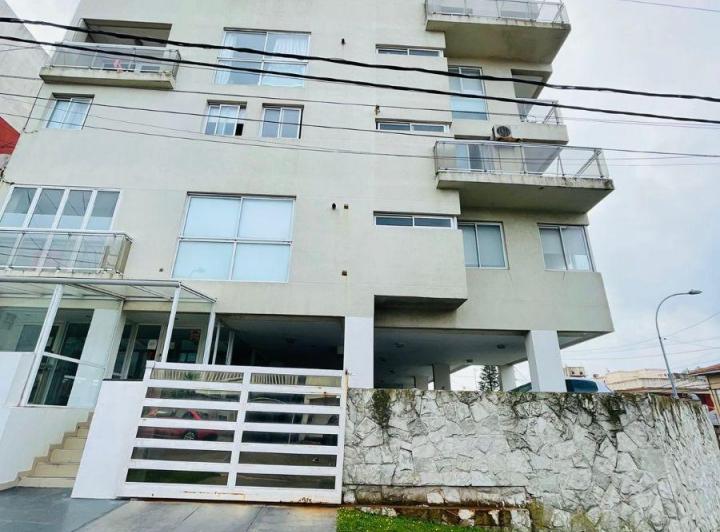 Departamento · 40m² · 2 Ambientes · 1 Cochera