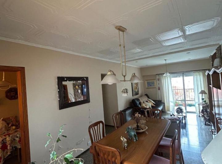 Departamento · 100m² · 4 Ambientes · 1 Cochera