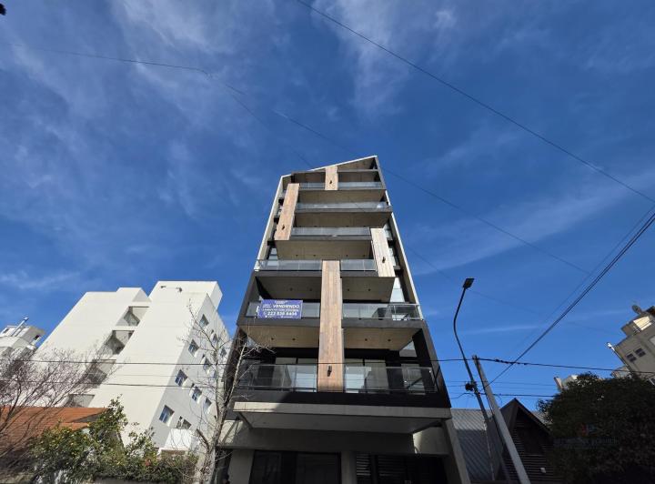 Departamento · 62m² · 2 Ambientes · 1 Cochera