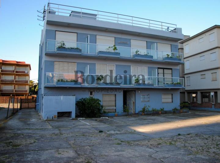Departamento · 38m² · 2 Ambientes · 1 Cochera