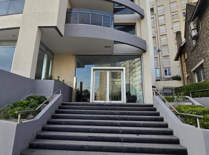 Departamento · 135m² · 4 Ambientes · 2 Cocheras