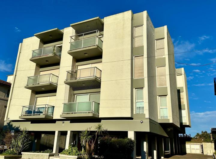 Departamento · 78m² · 3 Dormitorios · 1 Cochera