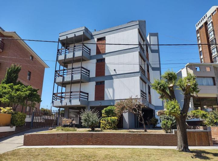 Departamento · 101m² · 4 Ambientes · 1 Cochera