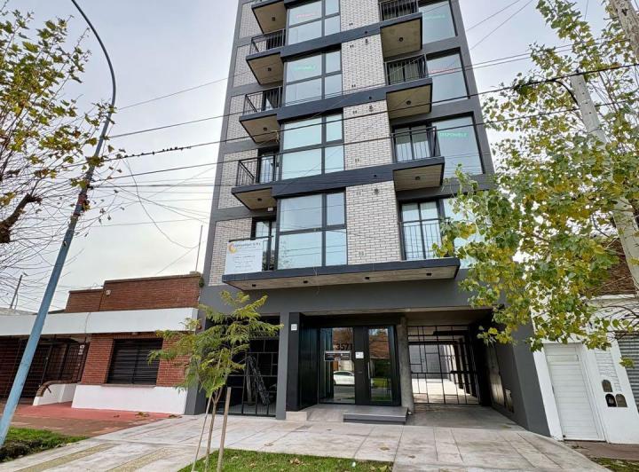 Departamento · 60m² · 2 Dormitorios · 1 Cochera