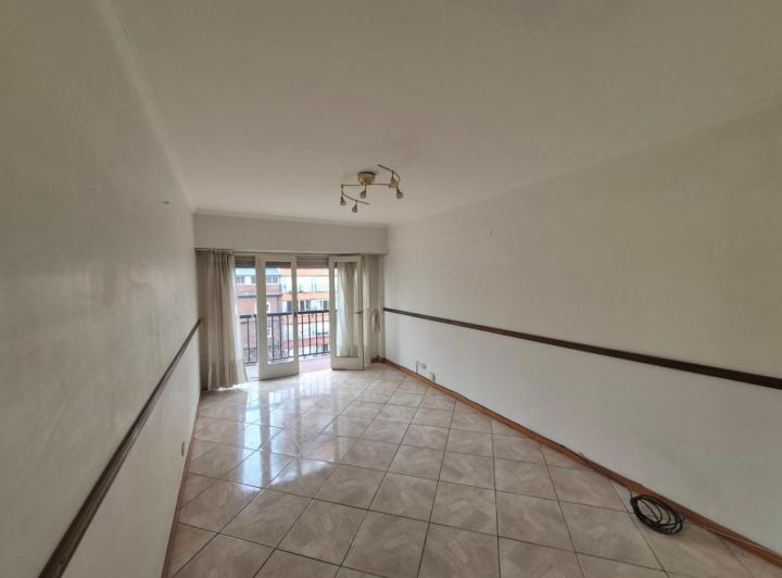 Departamento · 52m² · 2 Ambientes · 1 Cochera