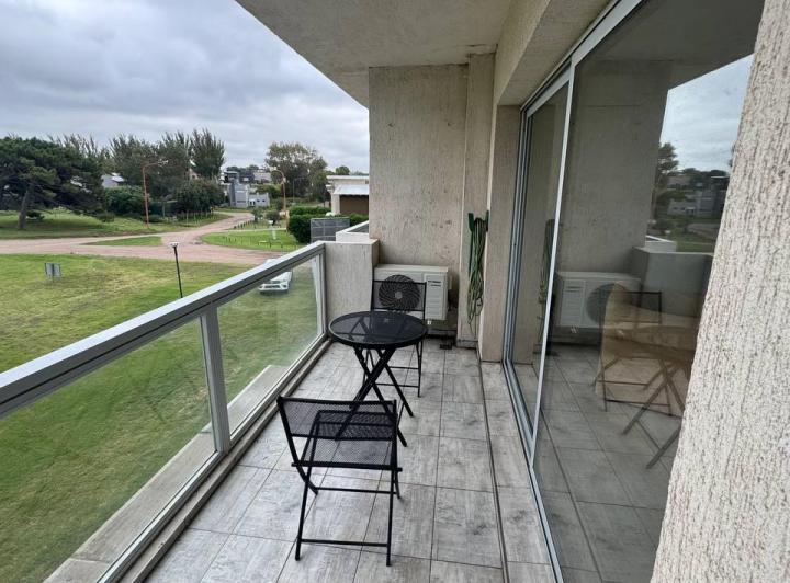 Departamento · 76m² · 4 Ambientes · 1 Cochera