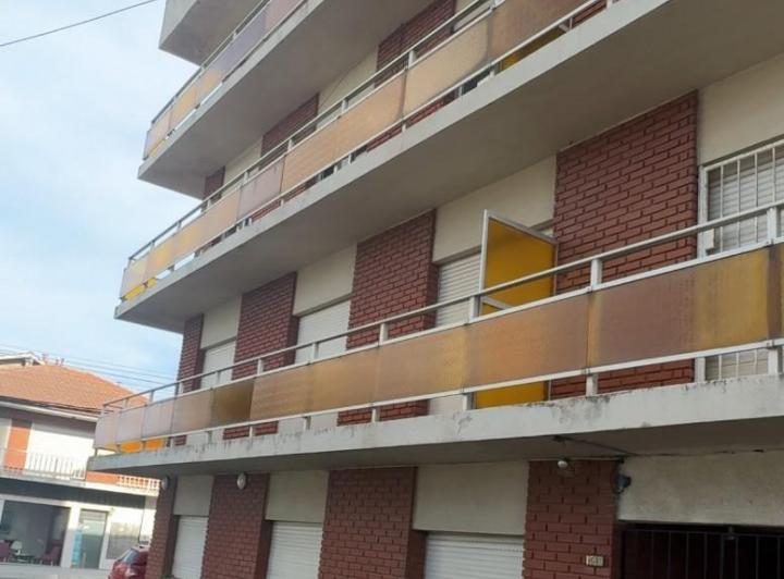 Departamento · 98m² · 4 Ambientes · 1 Cochera