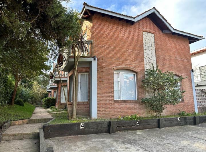 Departamento · 85m² · 4 Ambientes · 1 Cochera