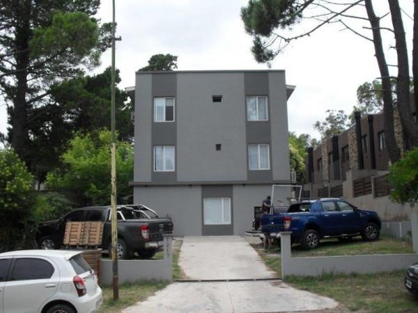 Departamento · 57m² · 3 Ambientes · 1 Cochera