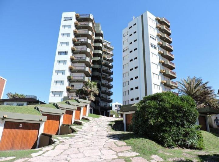 Departamento · 51m² · 2 Ambientes · 1 Cochera