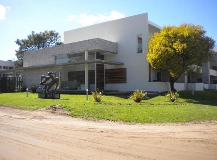 Departamento · 45m² · 2 Ambientes · 1 Cochera