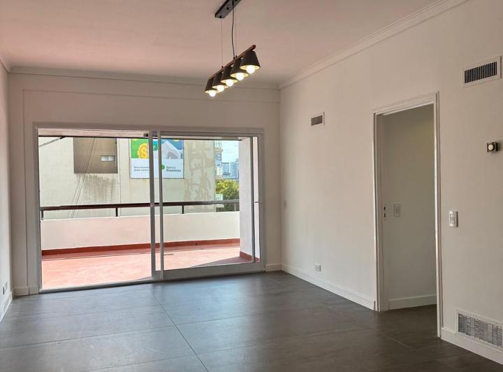 Departamento · 92m² · 4 Ambientes · 1 Cochera