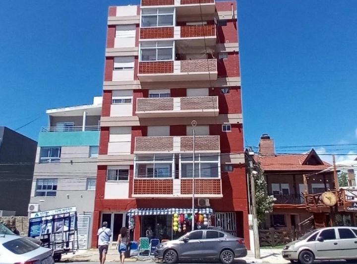 Departamento · 38m² · 3 Ambientes · 1 Cochera