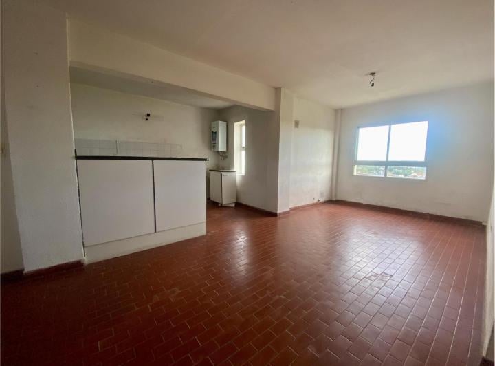 Departamento · 80m² · 3 Dormitorios · 1 Cochera
