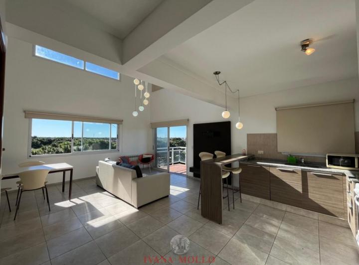Departamento · 100m² · 4 Ambientes · 1 Cochera