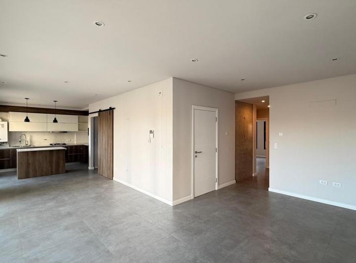 Departamento · 130m² · 4 Ambientes · 1 Cochera