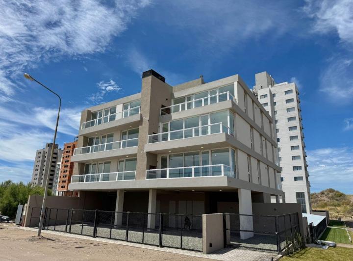 Departamento · 70m² · 3 Ambientes · 1 Cochera