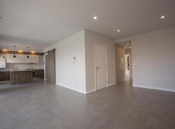 Departamento · 130m² · 4 Ambientes · 1 Cochera