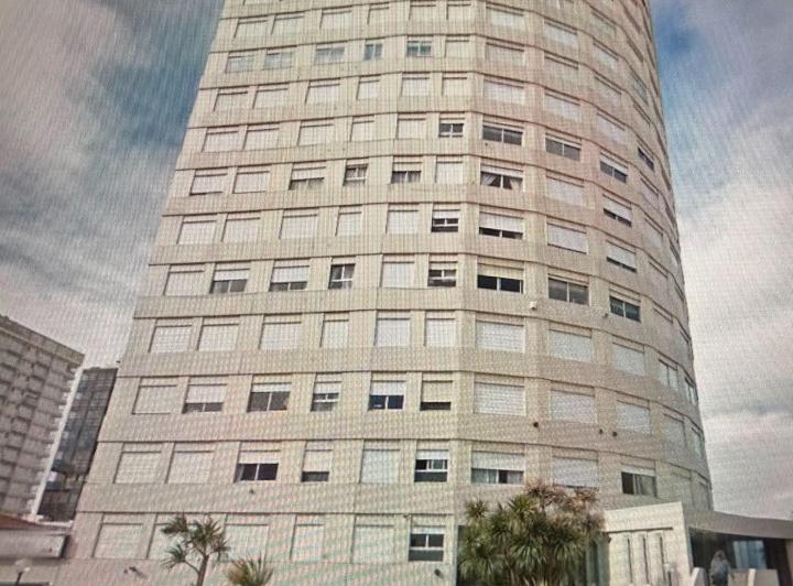 Departamento · 94m² · 4 Ambientes · 1 Cochera