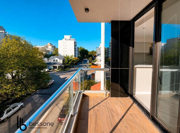 Departamento · 100m² · 3 Ambientes · 1 Cochera