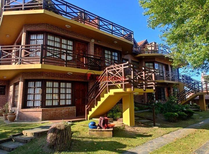 Departamento · 82m² · 4 Ambientes · 1 Cochera