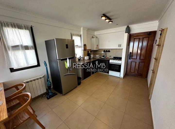 Departamento · 49m² · 2 Ambientes · 1 Cochera