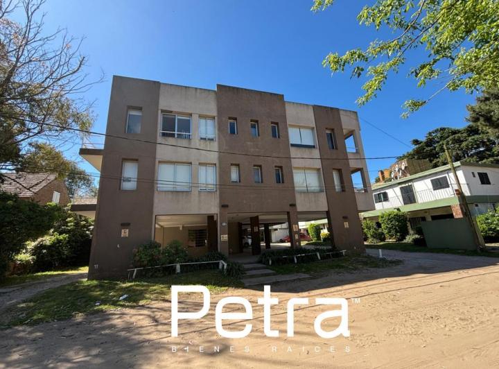 Departamento · 35m² · 2 Ambientes · 1 Cochera