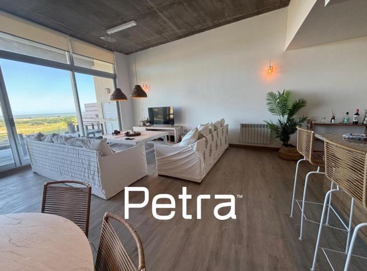 Departamento · 137m² · 4 Ambientes · 1 Cochera