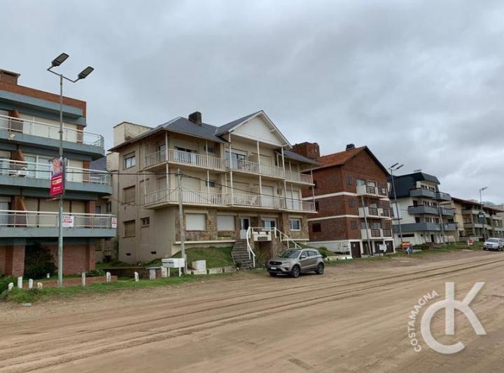 Departamento · 95m² · 4 Ambientes · 1 Cochera