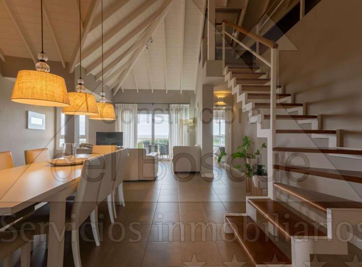 Departamento · 145m² · 5 Ambientes · 1 Cochera
