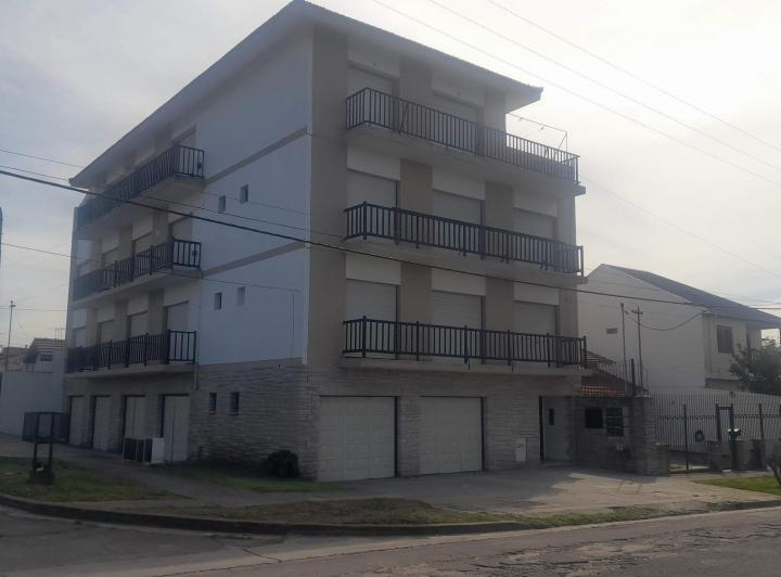 Departamento · 70m² · 2 Dormitorios · 1 Cochera