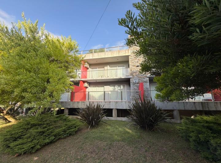 Departamento · 69m² · 2 Ambientes · 1 Cochera