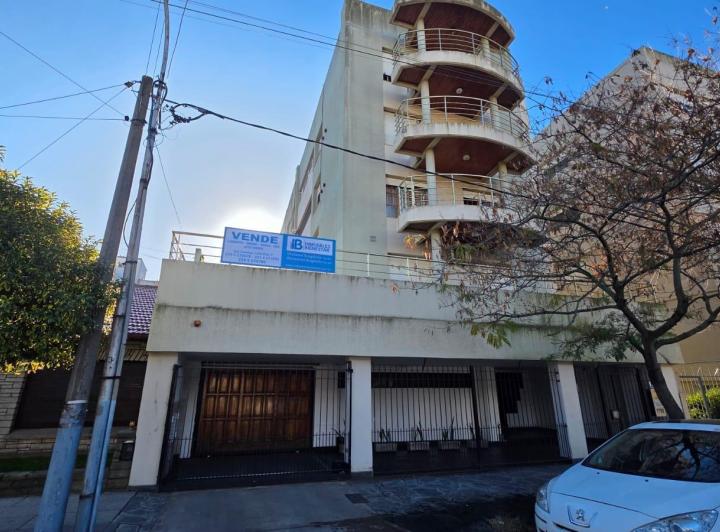 Departamento · 113m² · 4 Ambientes · 1 Cochera