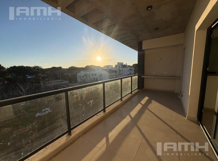 Departamento · 62m² · 3 Ambientes · 1 Cochera