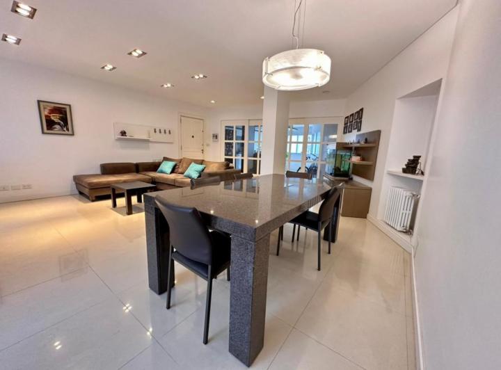 Departamento · 123m² · 4 Ambientes · 1 Cochera