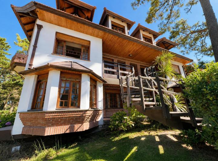 Departamento · 90m² · 3 Ambientes · 1 Cochera