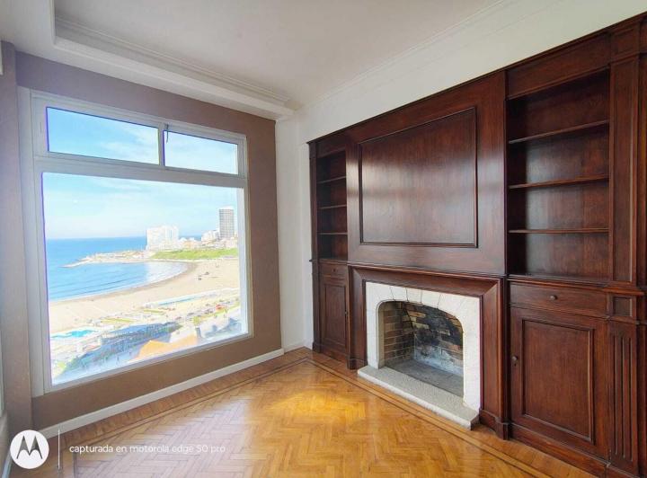 Departamento · 180m² · 4 Ambientes · 1 Cochera