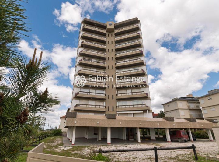 Departamento · 49m² · 3 Ambientes · 1 Cochera