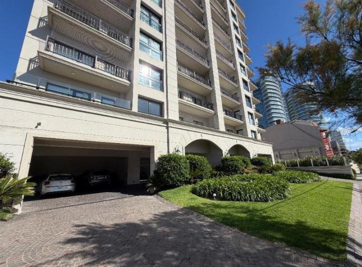 Departamento · 92m² · 3 Ambientes · 1 Cochera