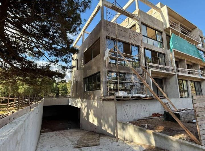Departamento · 74m² · 2 Ambientes · 1 Cochera