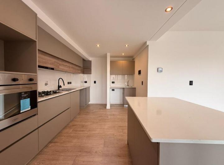 Departamento · 100m² · 4 Ambientes · 2 Cocheras