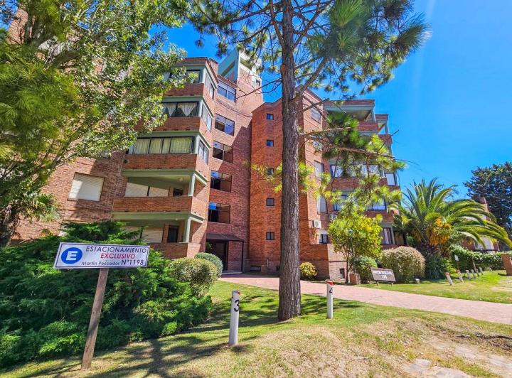 Departamento · 70m² · 3 Ambientes · 2 Cocheras