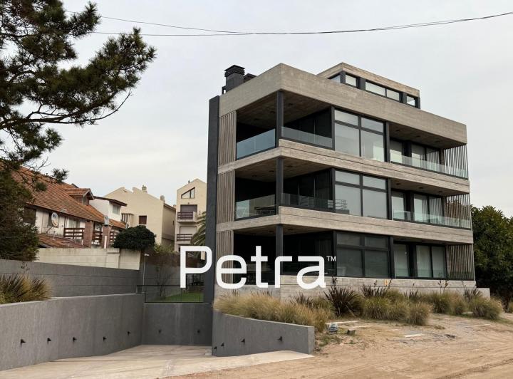 Departamento · 90m² · 3 Ambientes · 1 Cochera