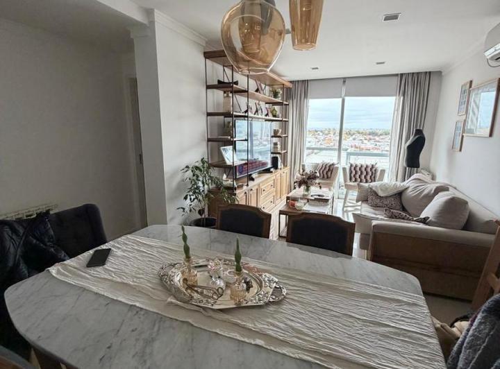 Departamento · 85m² · 4 Ambientes