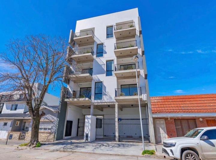 Departamento · 56m² · 2 Ambientes · 1 Cochera