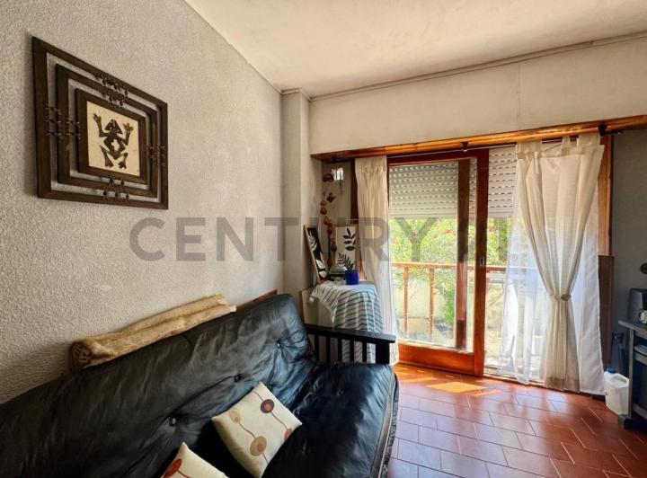 Departamento · 327m² · 2 Ambientes · 1 Cochera