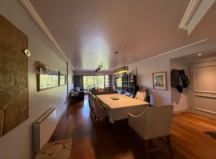 Departamento · 160m² · 4 Ambientes · 1 Cochera