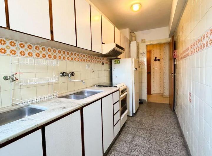 Departamento · 40m² · 2 Ambientes · 1 Cochera