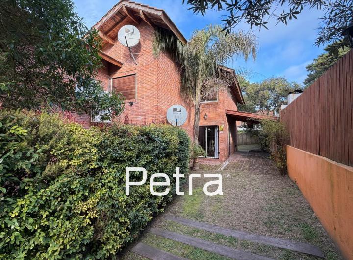 Departamento · 73m² · 3 Ambientes · 1 Cochera