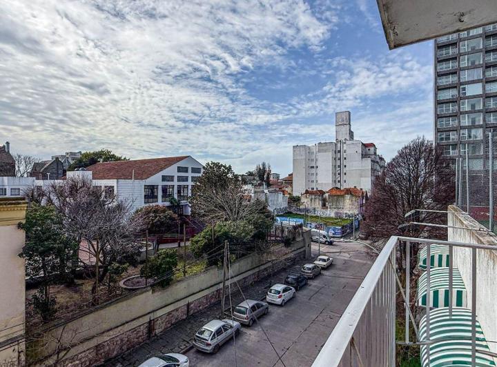 Departamento · 73m² · 4 Ambientes · 1 Cochera